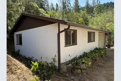705 Hyde Park Road, Grants Pass, OR 97527 - Photo 31