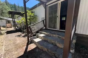 705 Hyde Park Rd, Grants Pass, OR 97527 - Photo 25