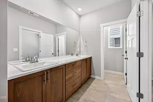 2666 NW 26th Lp N, Redmond, OR 97756 - Photo 13