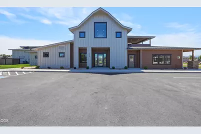 2666 NW 26th Lp North, Redmond, OR 97756 - Photo 33