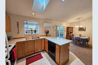 369 E St Helens Avenue, Sisters, OR 97759 - Photo 7