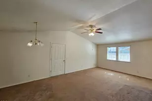 369 E St Helens Ave, Sisters, OR 97759 - Photo 5