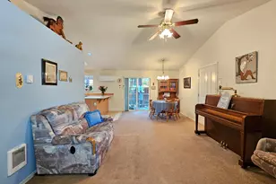 369 E St Helens Ave, Sisters, OR 97759 - Photo 15
