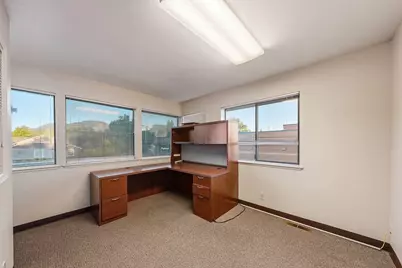 735 SE 7th Street, Grants Pass, OR 97526 - Photo 37