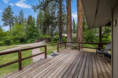13375 SW Forest Service Road #10, U2, Camp Sherman, OR 97730 - Photo 7