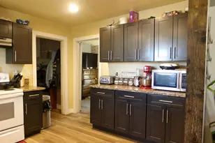 411 SE Evergreen Ave, Redmond, OR 97756 - Photo 13
