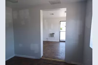 2052 Washburn Way # 2, Klamath Falls, OR 97603 - Photo 7