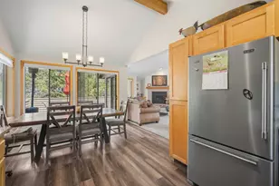 17916 Sandtrap Ln, Sunriver, OR 97707 - Photo 19