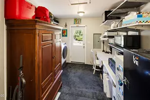 351 Oxford St, Ashland, OR 97520 - Photo 29