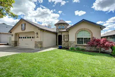 3764 Calle Vista Drive, Medford, OR 97504 - Photo 1