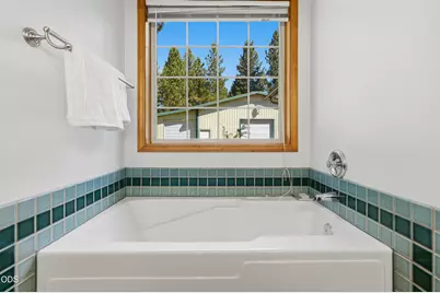 15640 Woodgreen Court, La Pine, OR 97739 - Photo 23