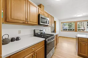 15640 Woodgreen Ct, La Pine, OR 97739 - Photo 13