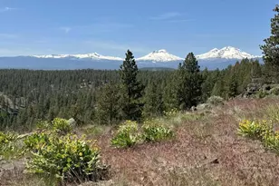 17127 Mountain View Rd, Sisters, OR 97759 - Photo 1
