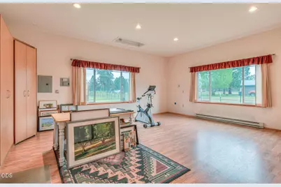 53939 Pine Grove Road, La Pine, OR 97739 - Photo 41
