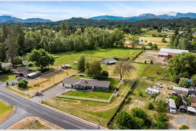 4675 Leonard Road, Grants Pass, OR 97527 - Photo 27