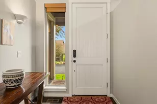 11110 Village Loop, Redmond, OR 97756 - Photo 7