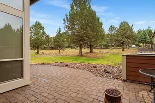 11110 Village Loop, Redmond, OR 97756 - Photo 5