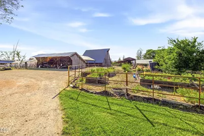 1299 Or-234, Eagle Point, OR 97524 - Photo 47