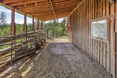 1299 Or-234, Eagle Point, OR 97524 - Photo 41