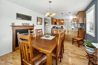 2076 Magnolia Avenue, Medford, OR 97501 - Photo 11