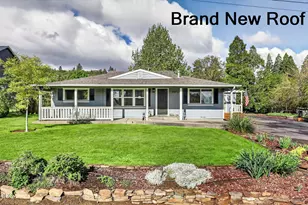 2076 Magnolia Ave, Medford, OR 97501 - Photo 1