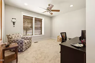 519 St Augustine Dr, Medford, OR 97504 - Photo 27