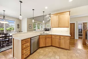 519 St Augustine Dr, Medford, OR 97504 - Photo 15