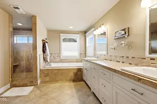 519 St Augustine Dr, Medford, OR 97504 - Photo 45