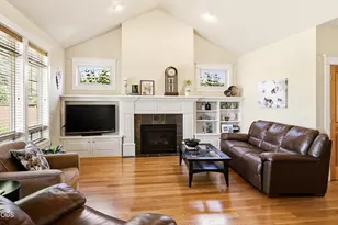 519 St Augustine Dr, Medford, OR 97504 - Photo 11