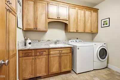 519 St Augustine Drive, Medford, OR 97504 - Photo 23