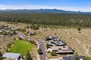 19015 Park Commons Dr, Bend, OR 97703 - Photo 57