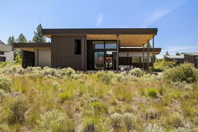 19015 Park Commons Drive, Bend, OR 97703 - Photo 45