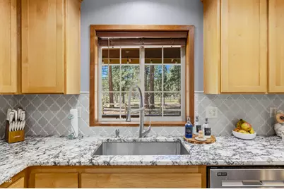 16738 Pine Tree Lane, Sisters, OR 97759 - Photo 13