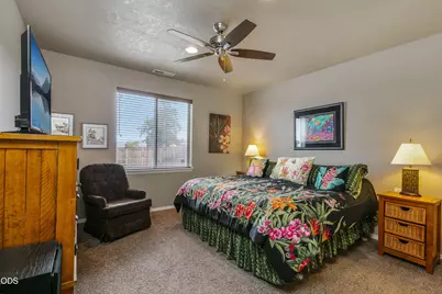 2727 NE 6th Drive, Redmond, OR 97756 - Photo 9