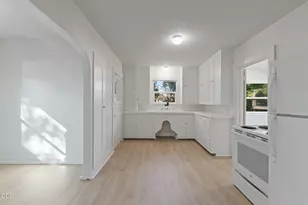 429 S Grape St, Medford, OR 97501 - Photo 17