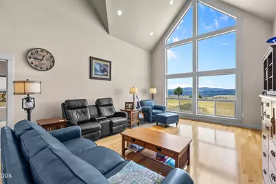 26216 W Bench Road, John Day, OR 97845 - Photo 11