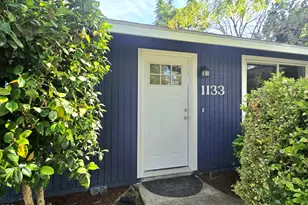 1133 SW Ballinger Dr, Grants Pass, OR 97526 - Photo 7