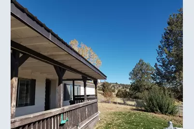 861 Russell Street, Klamath Falls, OR 97603 - Photo 3