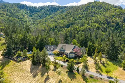 9220 Yank Gulch Road, Talent, OR 97540 - Photo 85