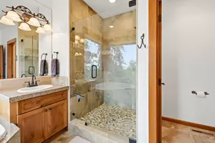 9220 Yank Gulch Rd, Talent, OR 97540 - Photo 41