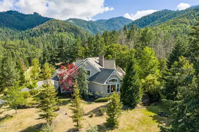 9220 Yank Gulch Road, Talent, OR 97540 - Photo 75
