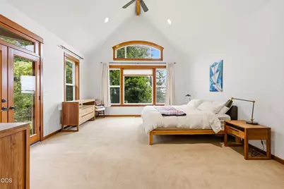 9220 Yank Gulch Road, Talent, OR 97540 - Photo 39