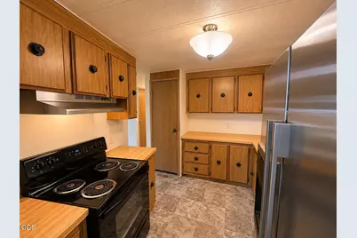 332 Beechwood Drive, Grants Pass, OR 97526 - Photo 7