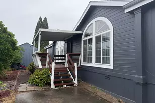 3750 Ave G, White City, OR 97503 - Photo 3