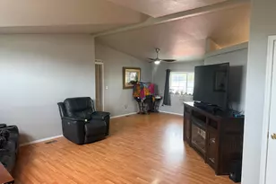 3750 Ave G, White City, OR 97503 - Photo 11