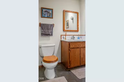 12065 Kestrel Road, Klamath Falls, OR 97601 - Photo 17