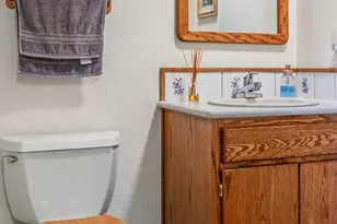 12065 Kestrel Rd, Klamath Falls, OR 97601 - Photo 17