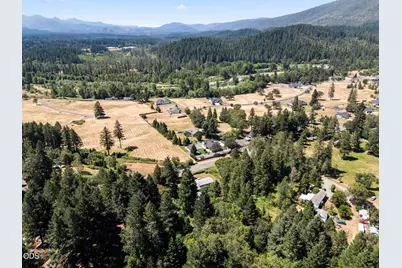 523 E Forks Circle, Cave Junction, OR 97523 - Photo 47