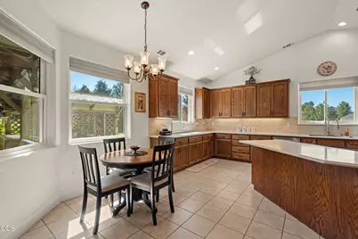 523 E Forks Circle, Cave Junction, OR 97523 - Photo 15