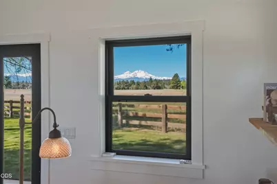 17186 Highway 126, Sisters, OR 97759 - Photo 35